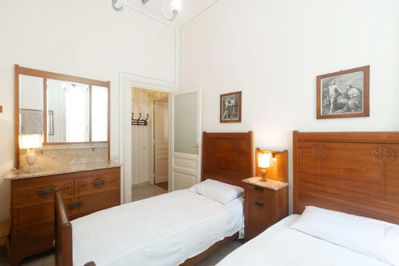 Nizza Bourgeois Family Apartment Rome Italy