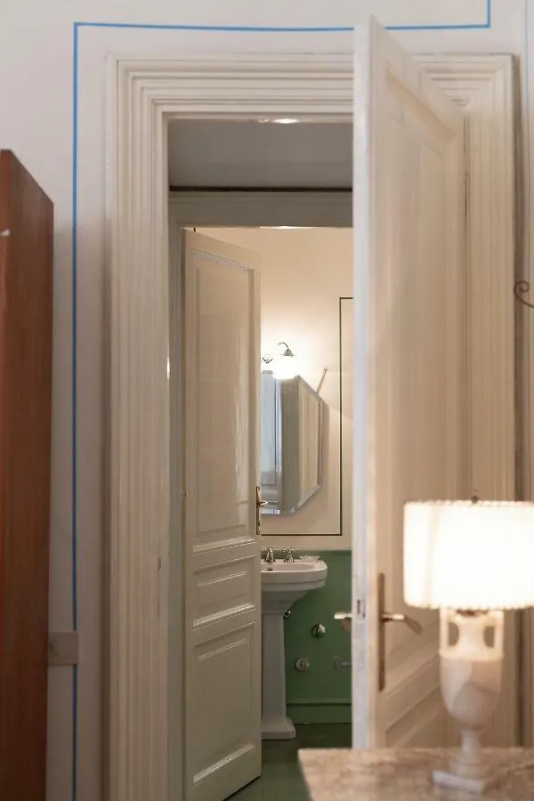 Nizza Bourgeois Family Apartment Rome Italy