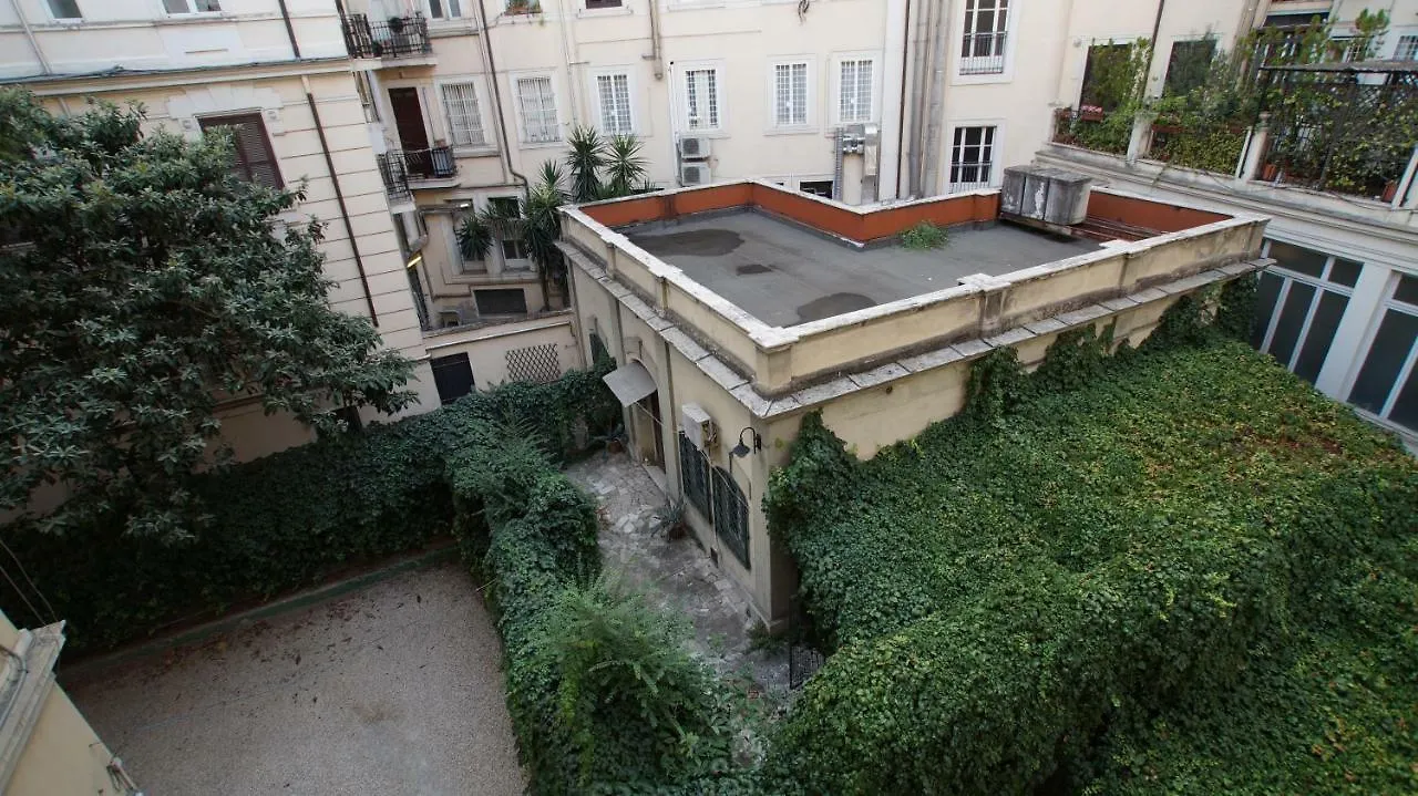 Nizza Bourgeois Family Apartment Rome 0*,  Italy
